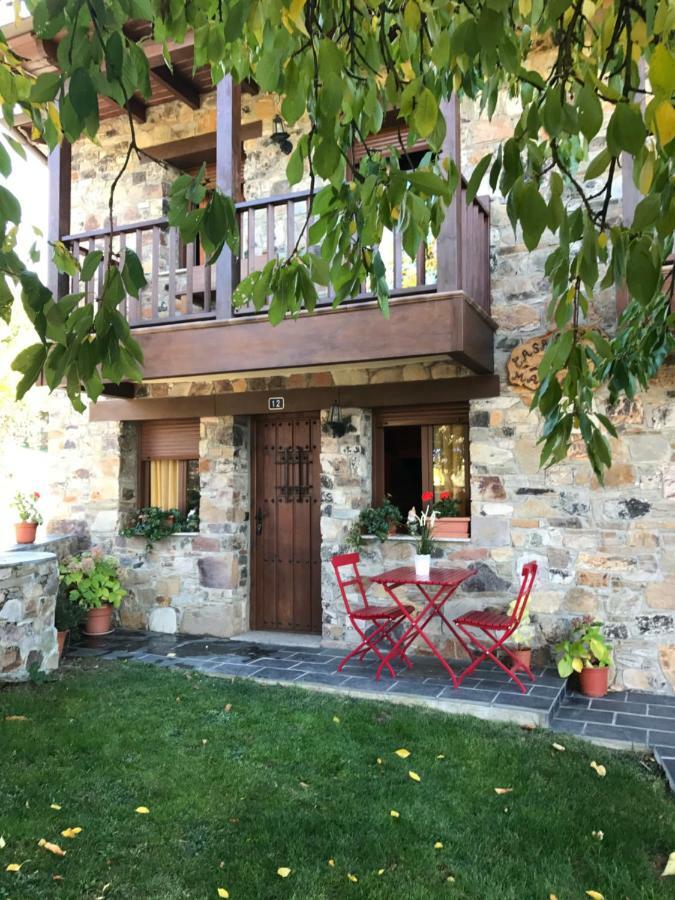 Willa Casa Rural Magdalena Espinareda de Vega Zewnętrze zdjęcie